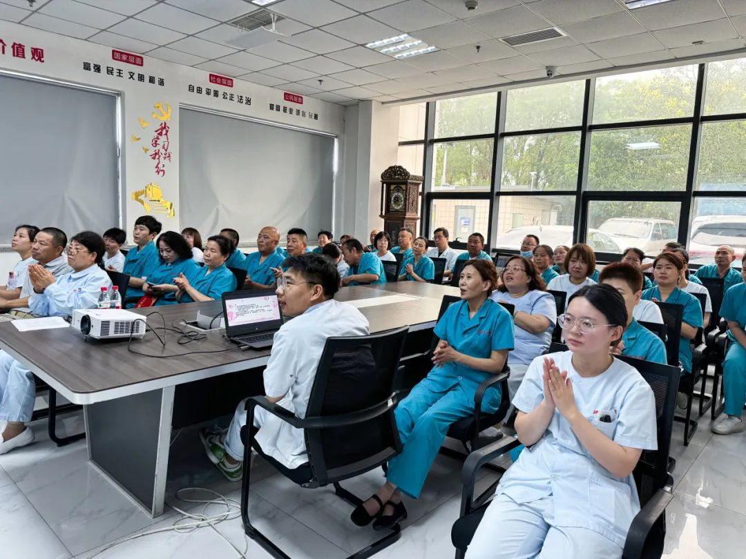 “托起生命尊严”——天津建华医院第七届护工节庆祝活动圆满举行